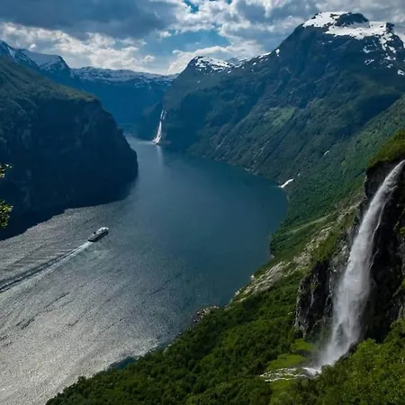 Σπίτι διακοπών Fjord Retreat - Fjord Panorama With Private Sauna